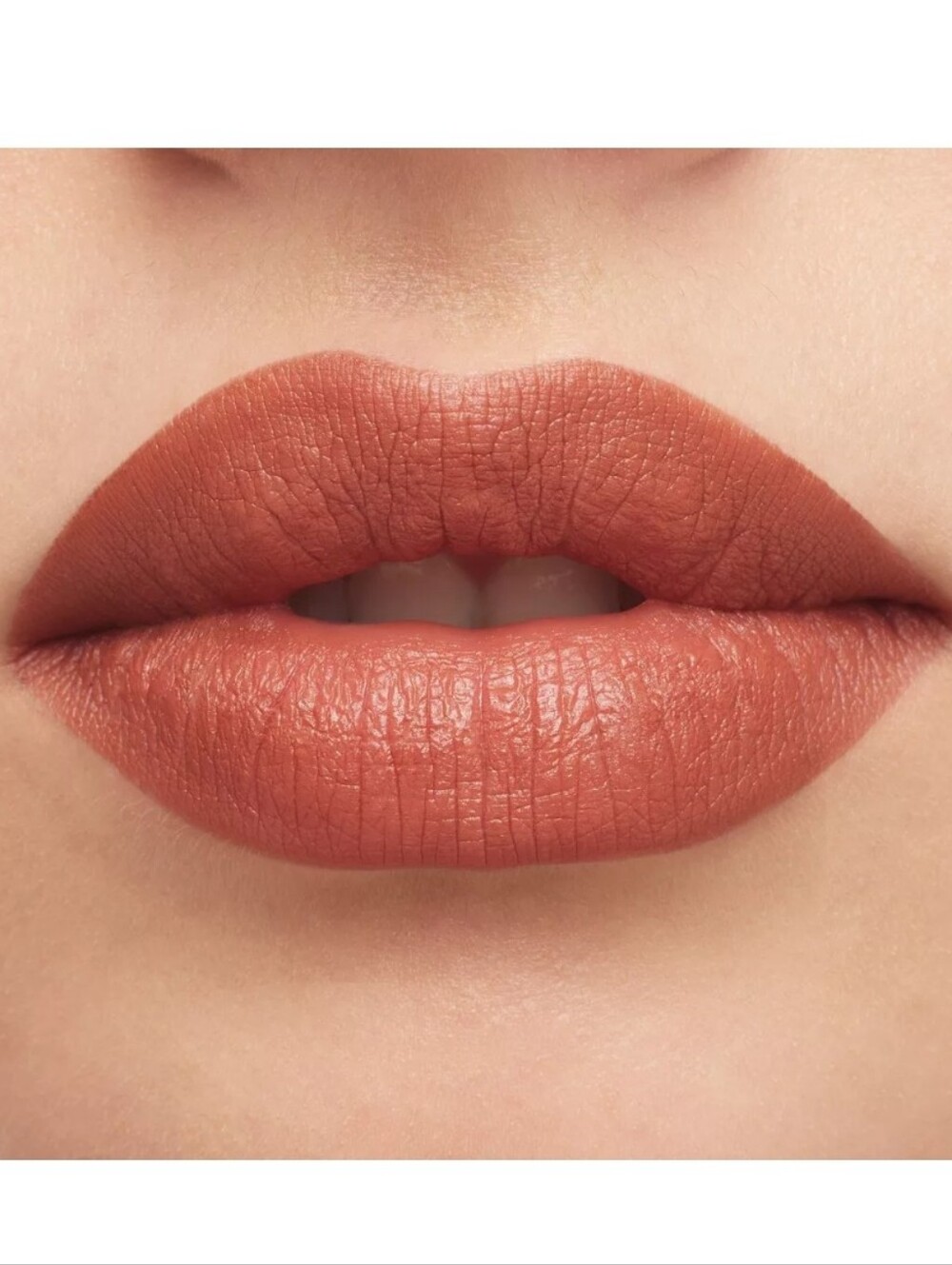 MAC MACximal Lipstick - Picture 2 of 5